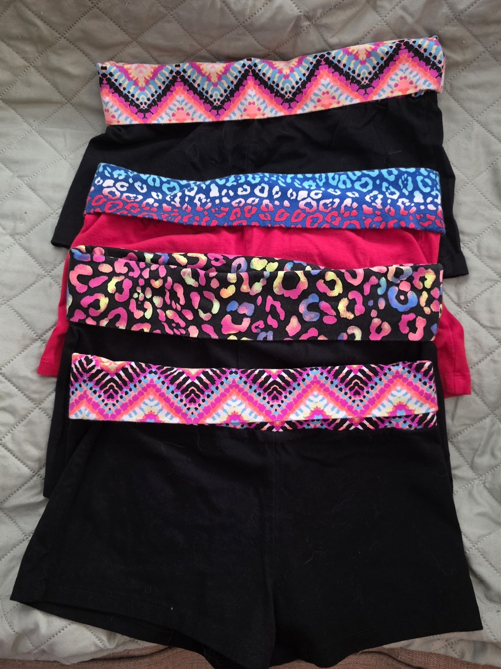 No Boundaries Small 4 Pack Fold-Over Waistband Shorts with Neon Patterned Bands